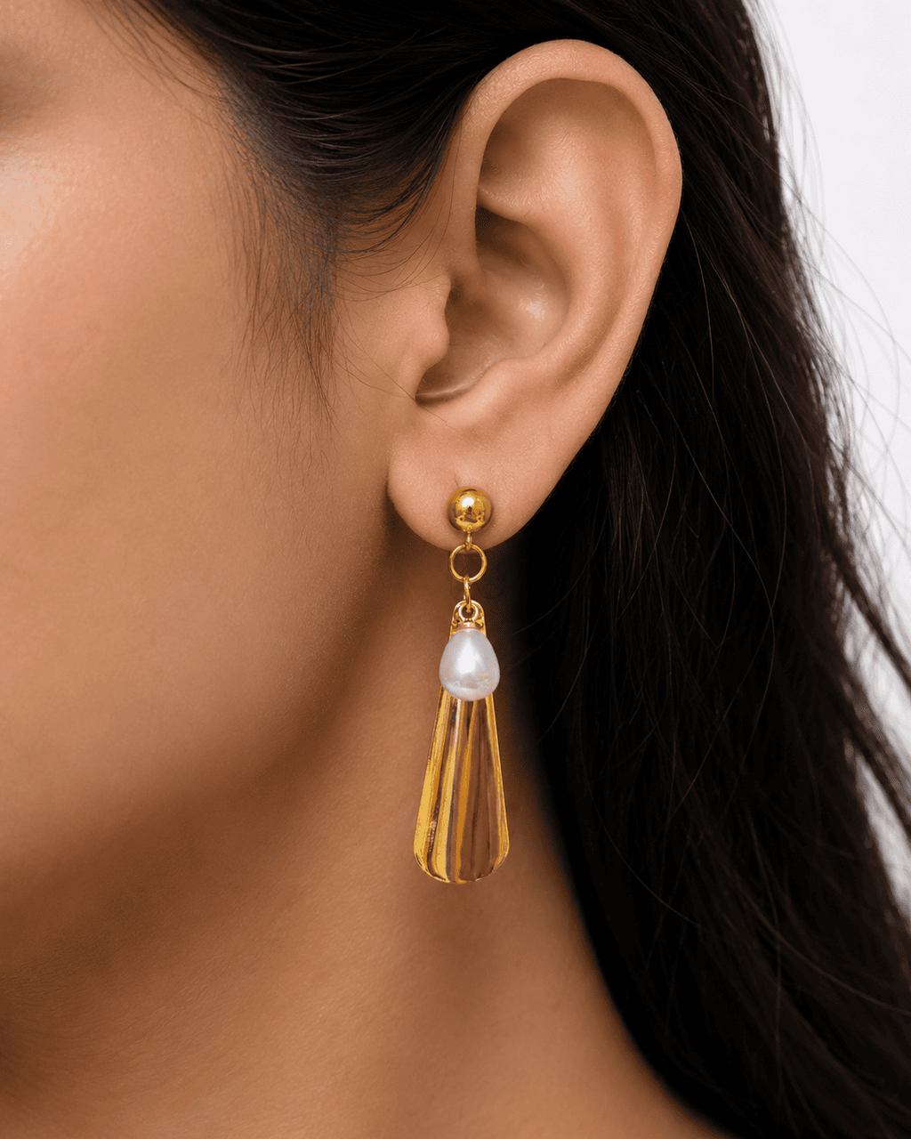 Teardrop Pearl Earrings