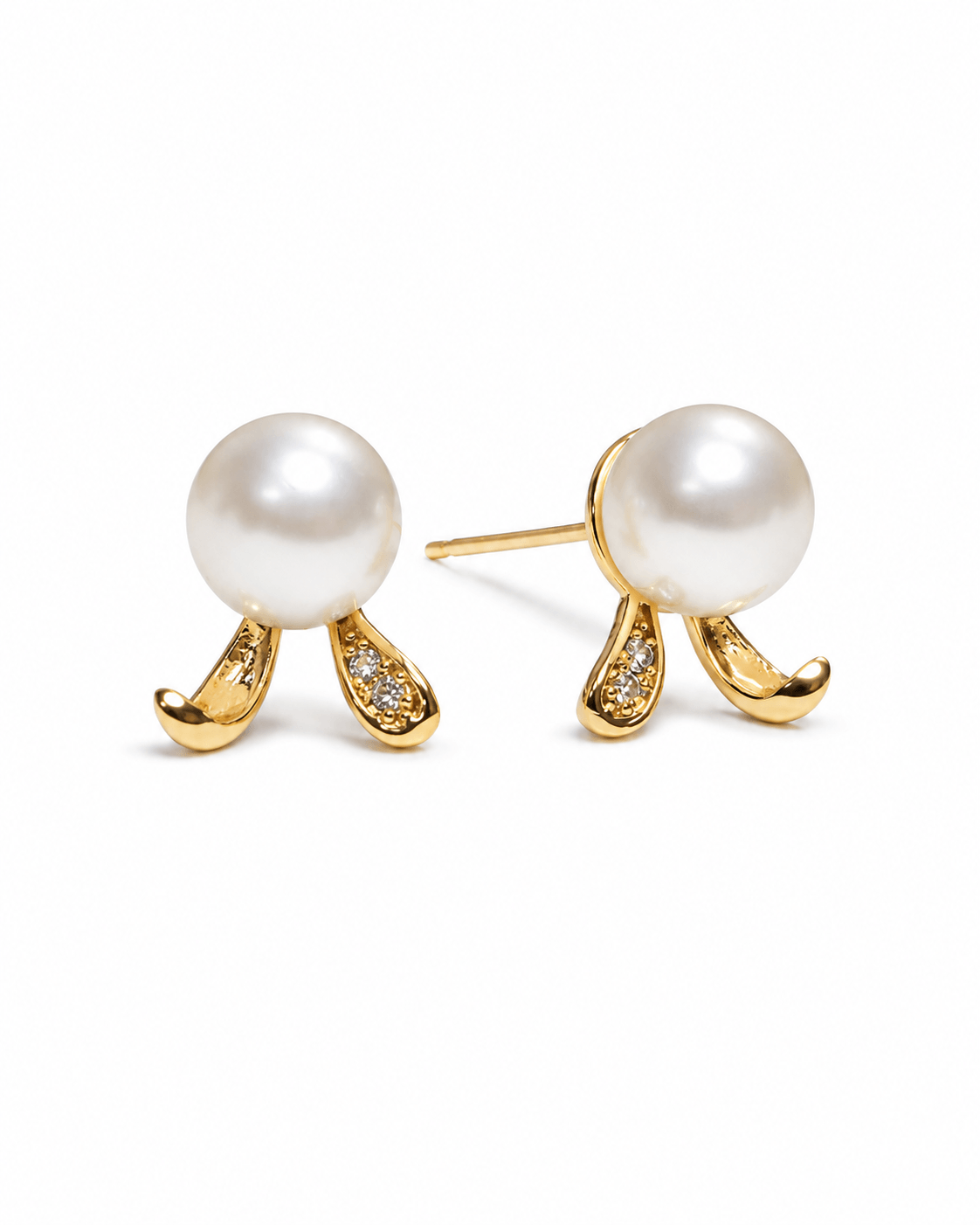 Pearl Bloom Stud Earrings