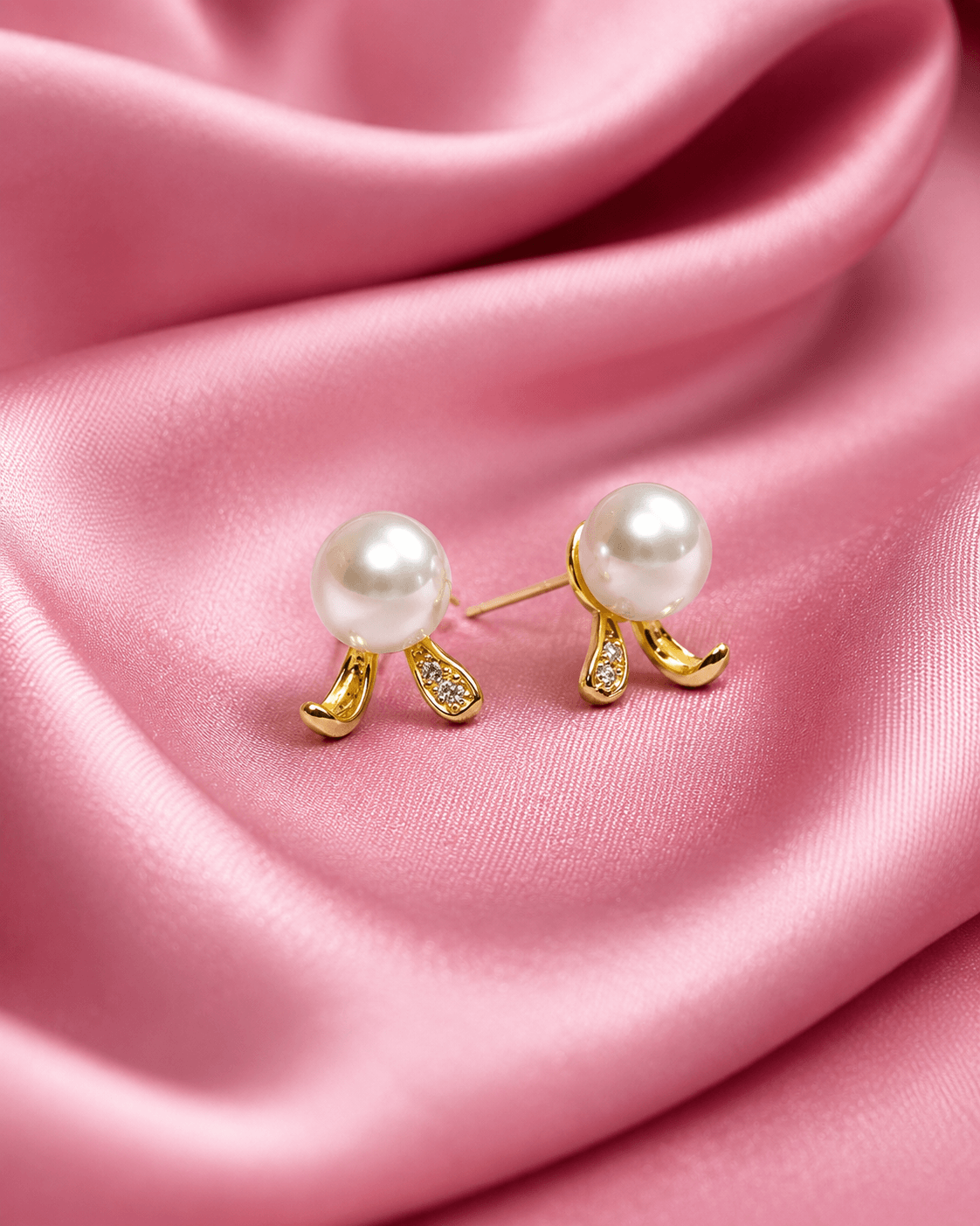 Pearl Bloom Stud Earrings