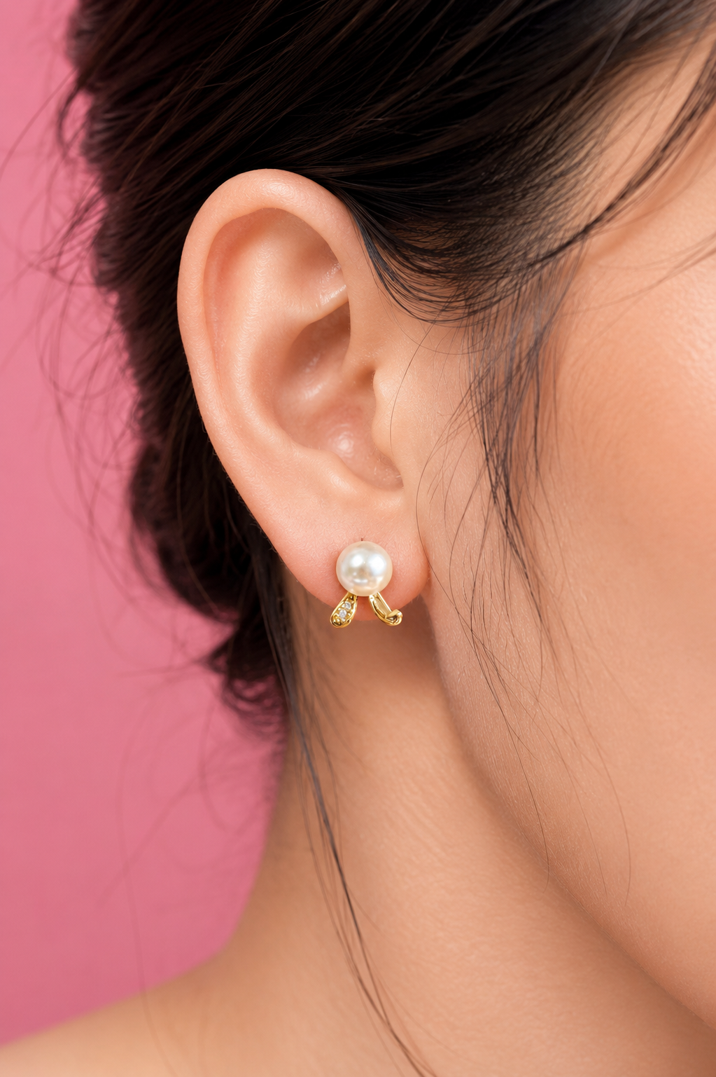 Pearl Bloom Stud Earrings