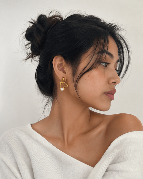 Anti-Tarnish Pearl Wave Earrings